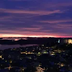 Barone - View & Free Parking Apartment Sibenik