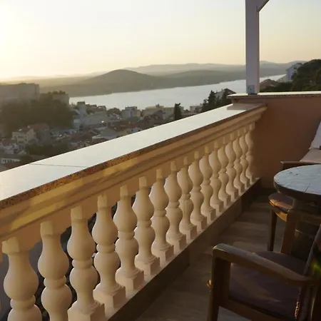 Barone - View & Free Parking * Sibenik