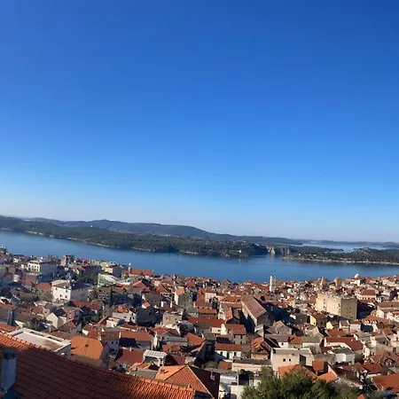 Apartment Barone - View & Free Parking *