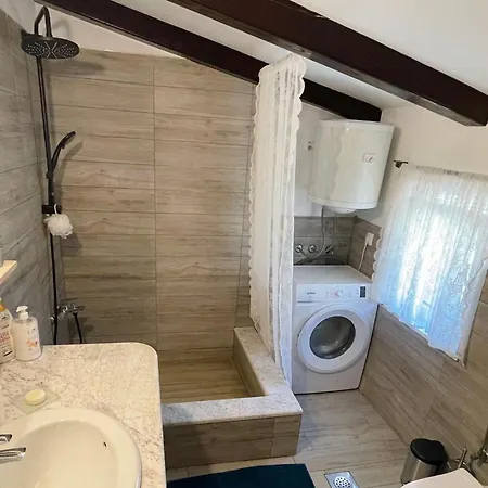 Barone - View & Free Parking Sibenik