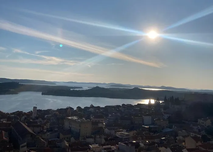 Barone - View & Free Parking Σίμπενικ