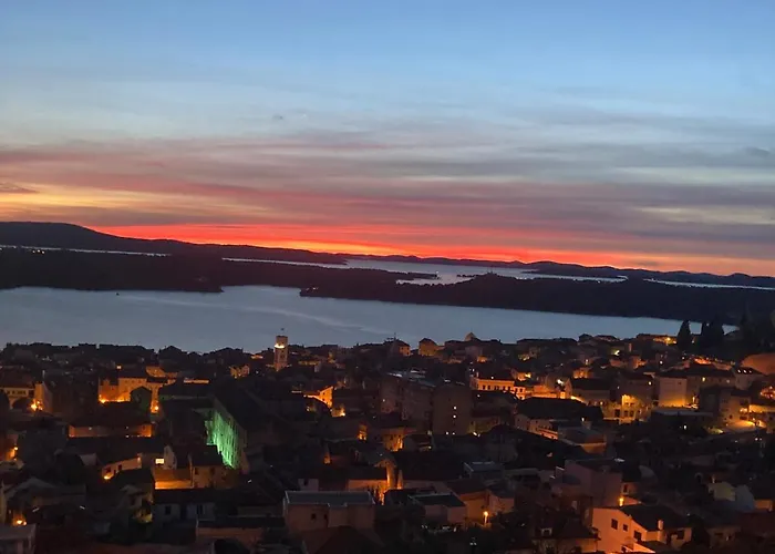 Διαμέρισμα Barone - View & Free Parking