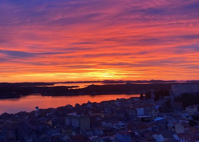 Barone - View & Free Parking *